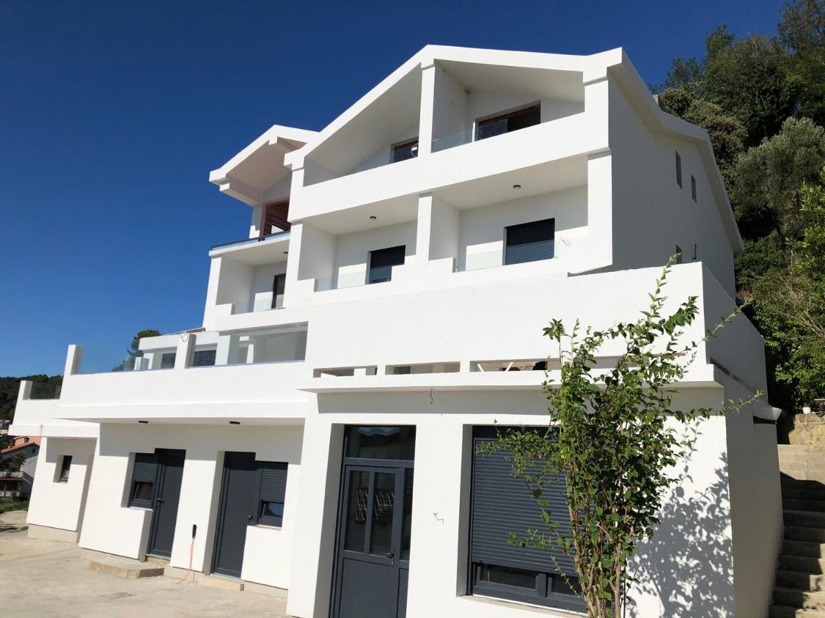 Apartments Palit Rab Exterior foto
