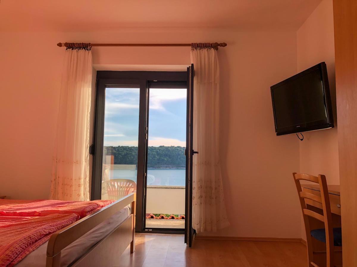 Apartments Palit Rab Exterior foto
