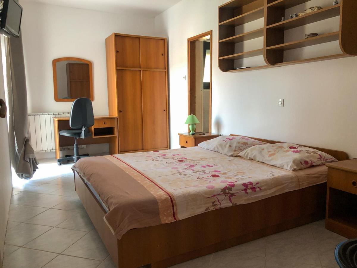 Apartments Palit Rab Exterior foto